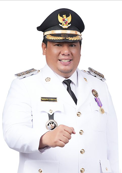 Profil Bupati Samosir
