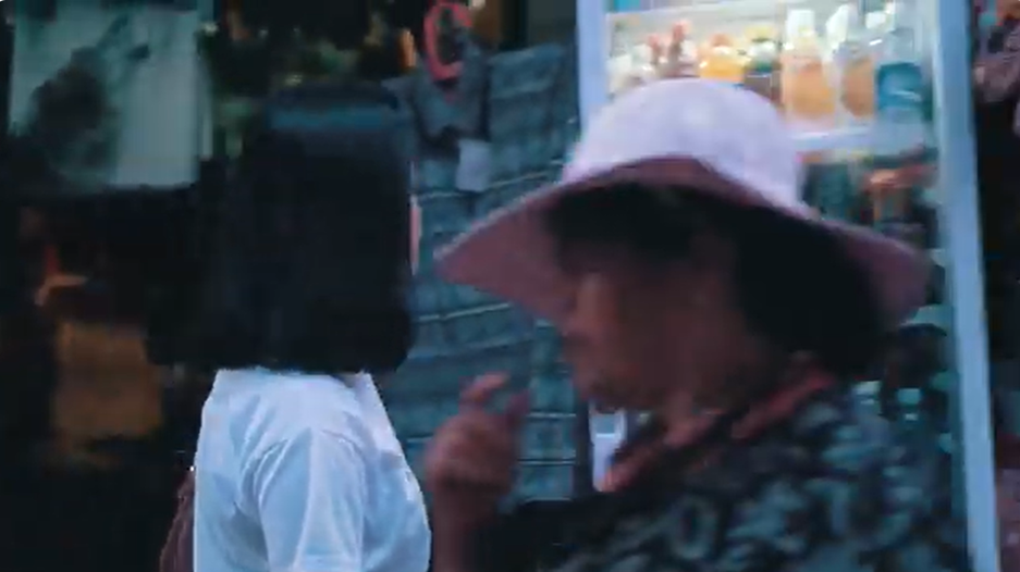 Tomok (Pusat perbelanjaan terbesar di Samosir)